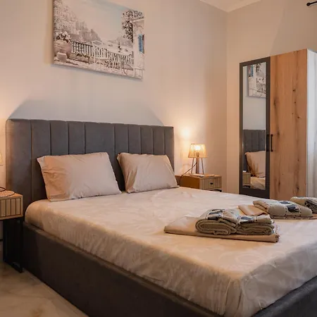 Nero Blu By The Sea * Nea Kallikrateia